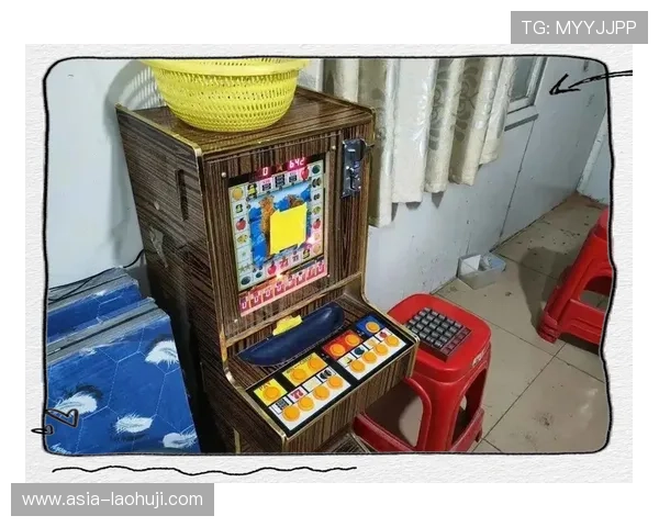 水果机小游戏带你体验刺激的老虎机娱乐新玩法